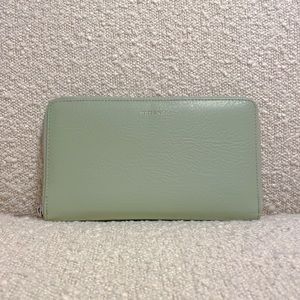 Matt & Nat TRIP Vegan Travel Wallet